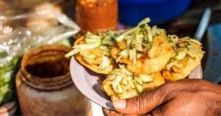 A study reveals that popular street foods, such as chotpoti, contain high levels of bacteria that can cause diarrhea