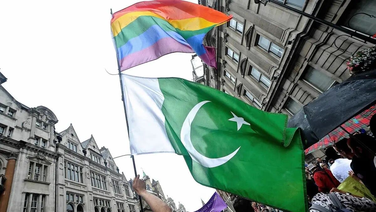 Pakistani man admitted to mental hospital after attempting to establish the country's first gay club