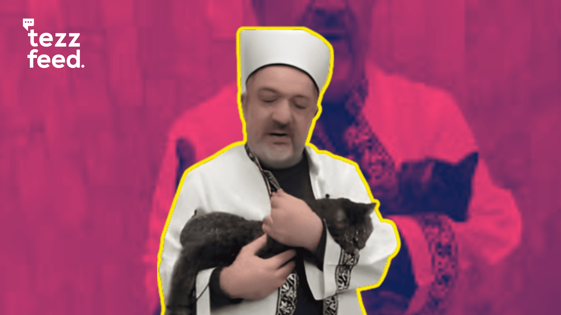 Cat Joins Imam in Quran Recitation at Turkish Mosque